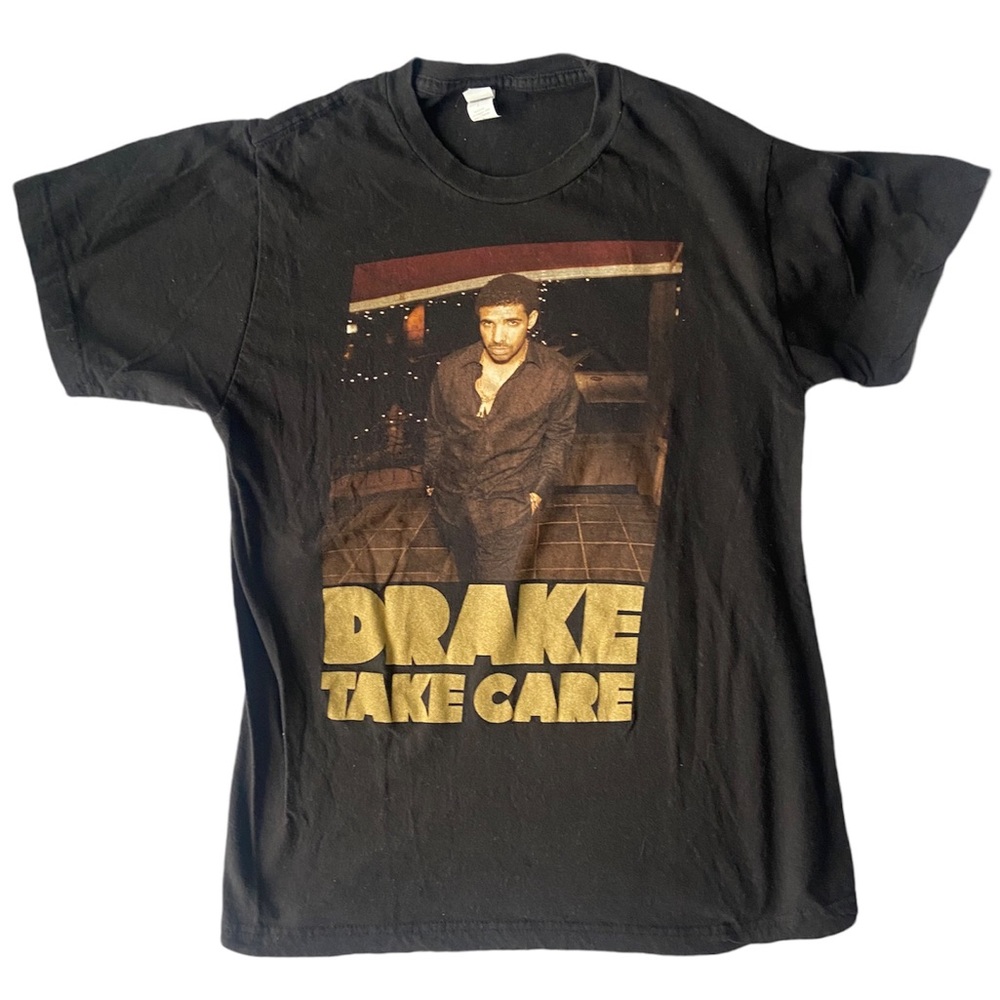 Small Drake Black and Gold Graphic Tee